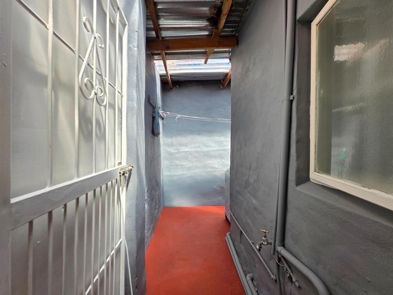 3 Bedroom Property for Sale in Woodstock Upper Western Cape